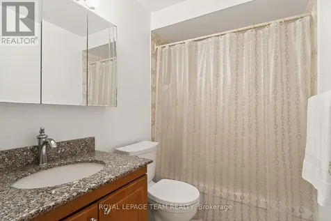 402 Montfort Street Ottawa ON K1L 8G7