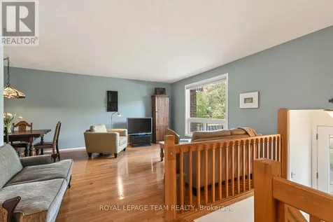 402 Montfort Street Ottawa ON K1L 8G7