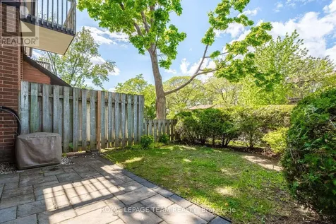 402 Montfort Street Ottawa ON K1L 8G7