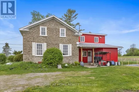2584 Highway 43 Highway Montague ON K7A 5B8