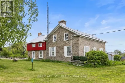 2584 Highway 43 Highway Montague ON K7A 5B8