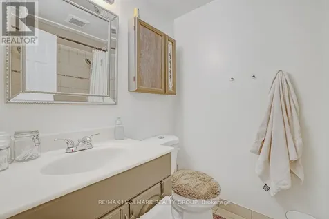 2000 Jasmine Crescent Ottawa ON K1J 8K4