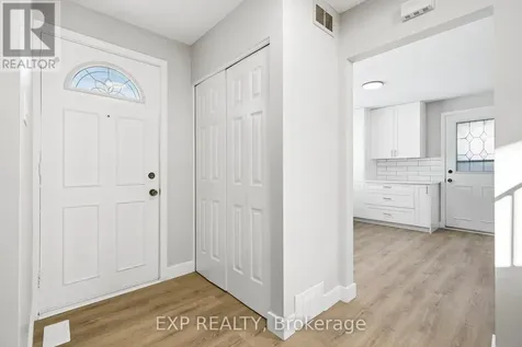 2158 Fillmore Crescent Ottawa ON K1J 6A4
