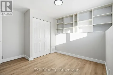 2158 Fillmore Crescent Ottawa ON K1J 6A4