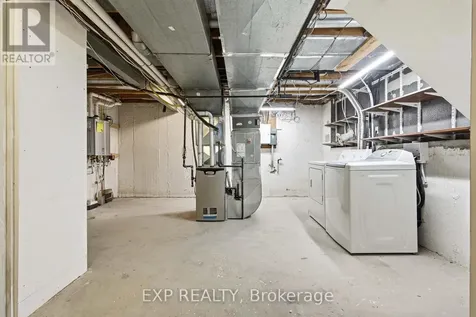 2158 Fillmore Crescent Ottawa ON K1J 6A4