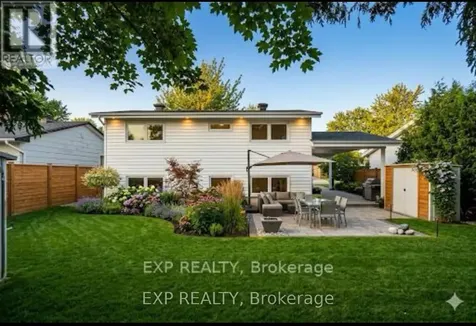 2158 Fillmore Crescent Ottawa ON K1J 6A4