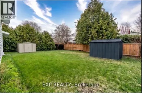 2158 Fillmore Crescent Ottawa ON K1J 6A4