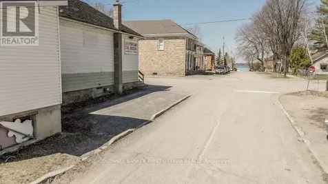 28 Colborne Street Rideau Lakes ON K0G 1V0
