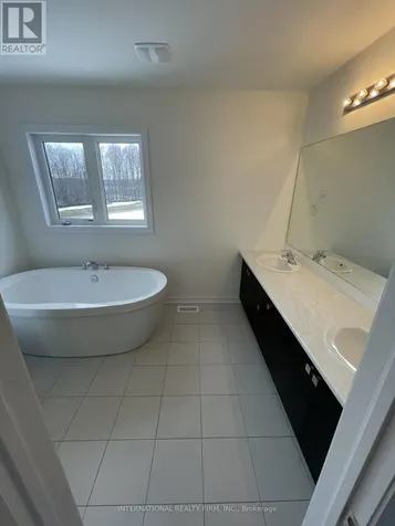 103 Nottingham Road Barrie ON L9J 0L3