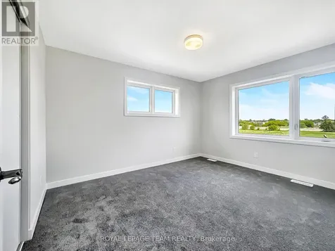 946 Chapman Mills Drive Ottawa ON K2J 7P4