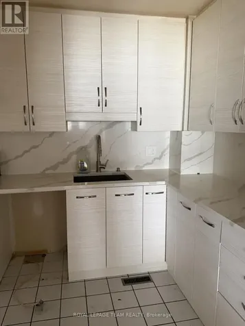 29 Bentbrook Crescent Ottawa ON K2J 3X9