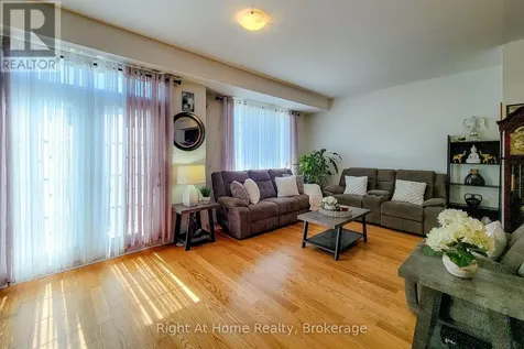 3 Norwich Crescent Haldimand ON N3W 0J3