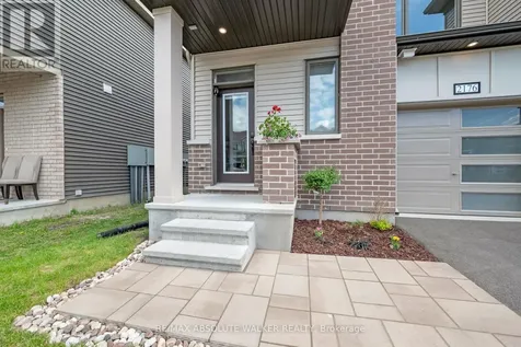 2176 Winsome Terrace Ottawa ON K4A 5N1