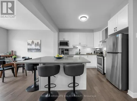 2176 Winsome Terrace Ottawa ON K4A 5N1