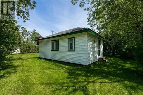1056 Ewart Street Innisfil ON L0L 1C0
