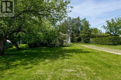 1056 Ewart Street Innisfil ON L0L 1C0