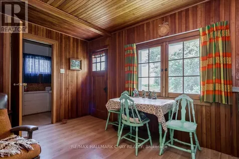 1056 Ewart Street Innisfil ON L0L 1C0