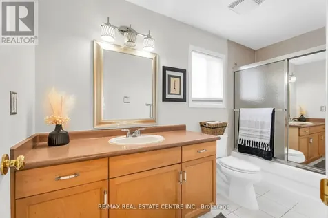 11 Chapman Road Orangeville ON L9W 5C7