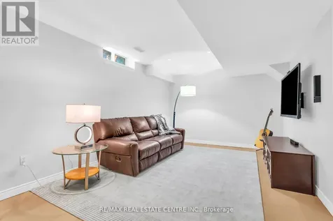 11 Chapman Road Orangeville ON L9W 5C7