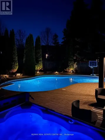 11 Chapman Road Orangeville ON L9W 5C7