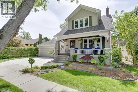 221 Villaire Avenue Windsor ON N8S 2J1