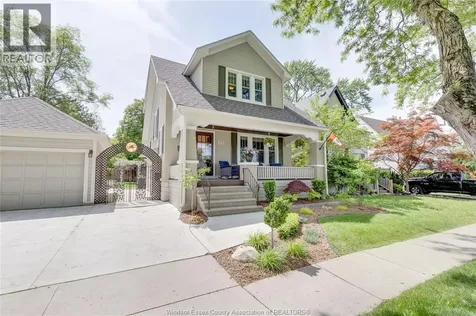 221 Villaire Avenue Windsor ON N8S 2J1