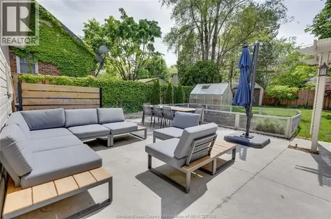221 Villaire Avenue Windsor ON N8S 2J1