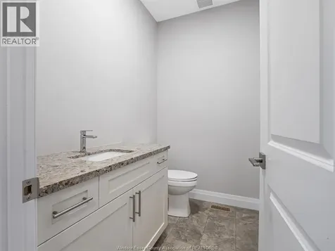 113 Eagle Street Leamington ON N8H 0G5