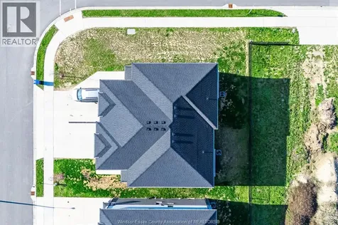 113 Eagle Street Leamington ON N8H 0G5