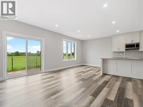 113 Eagle Street Leamington ON N8H 0G5