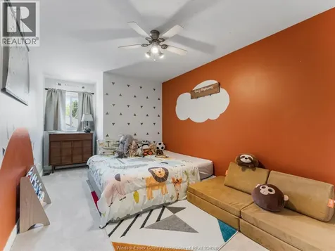 261 Jewel Street Lasalle ON N9J 3X3