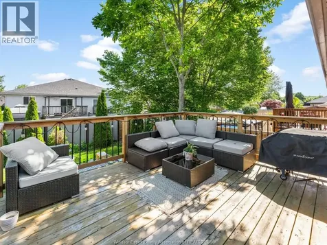 261 Jewel Street Lasalle ON N9J 3X3