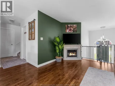 261 Jewel Street Lasalle ON N9J 3X3