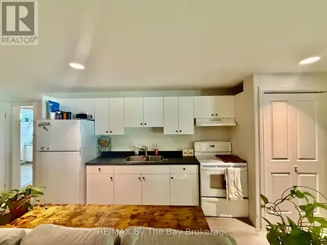 24 Bridlewood Crescent Wasaga Beach ON L9Z 1B4