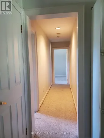 24 Bridlewood Crescent Wasaga Beach ON L9Z 1B4