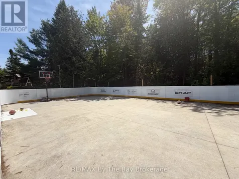 24 Bridlewood Crescent Wasaga Beach ON L9Z 1B4