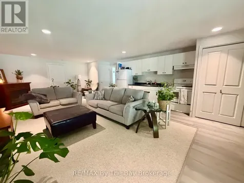 24 Bridlewood Crescent Wasaga Beach ON L9Z 1B4