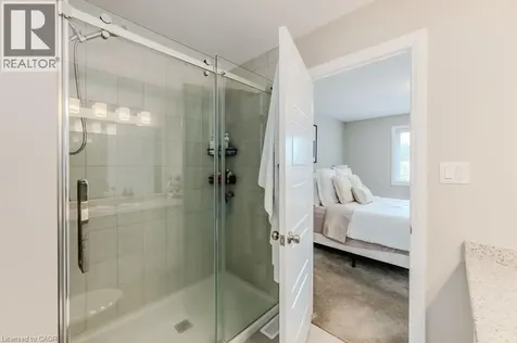 86 Erbsville Court Waterloo ON N2T 0C8