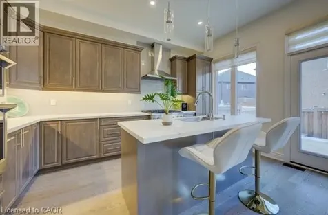 600 Beam Court Milton ON L9E 1L3