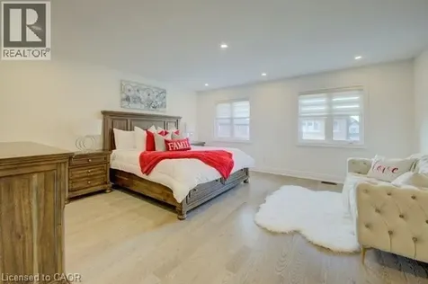 600 Beam Court Milton ON L9E 1L3
