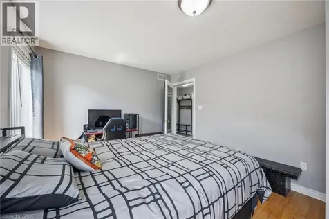 15 Zinkann Crescent Wellesley ON N0B 2T0
