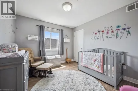 15 Zinkann Crescent Wellesley ON N0B 2T0