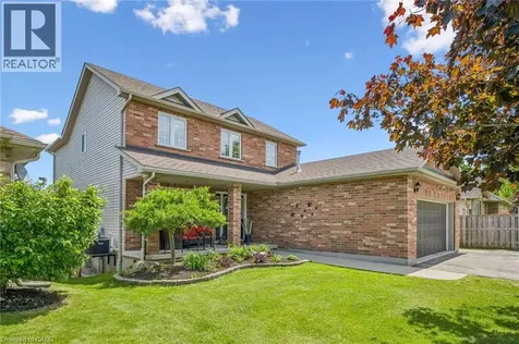 15 Zinkann Crescent Wellesley ON N0B 2T0