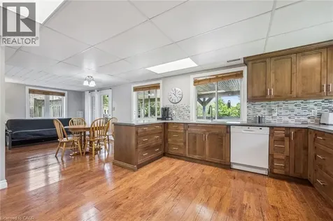 15 Zinkann Crescent Wellesley ON N0B 2T0