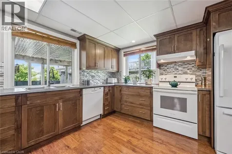 15 Zinkann Crescent Wellesley ON N0B 2T0
