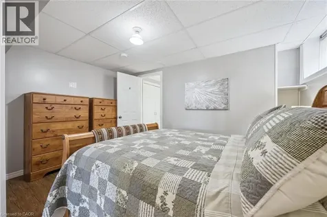 15 Zinkann Crescent Wellesley ON N0B 2T0