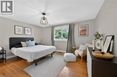 23 Duchess Court Hamilton ON L8E 1A4