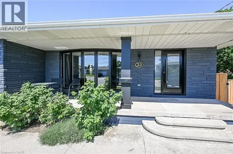 23 Duchess Court Hamilton ON L8E 1A4