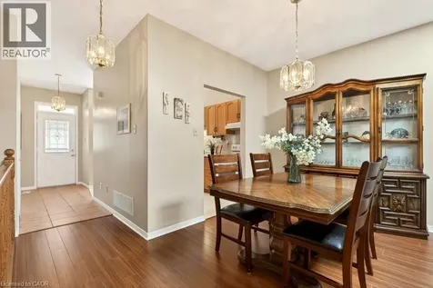 20 Kitty Murray Lane Ancaster ON L9K 1L7