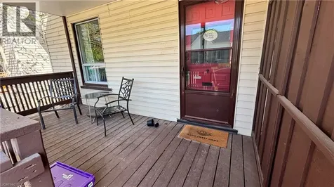 30 Victoria Avenue Cambridge ON N1S 1X4